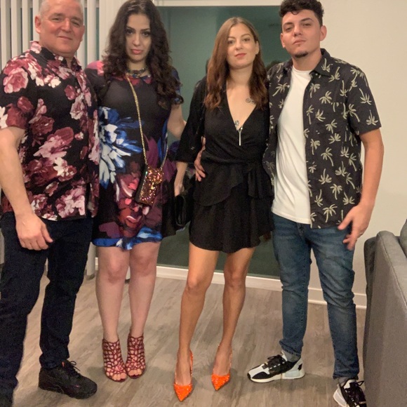 Women’s Floral Pocket Dress - Picture 14 of 15